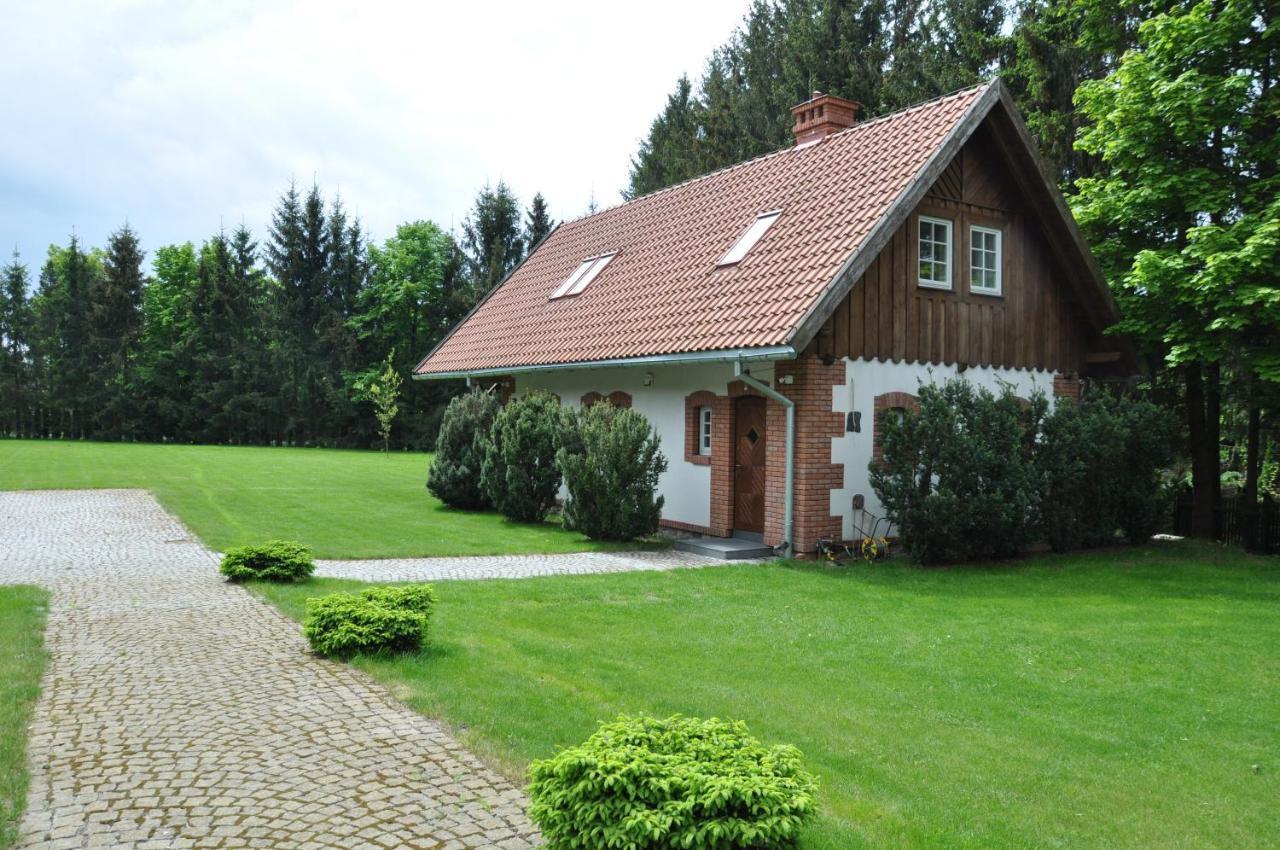 Monte Carvick Nad Jeziorem Seksty Karwik 외부 사진